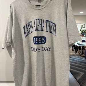 Vintage 1990’s men’s XXL- grey short sleeve, graphic T-shirt